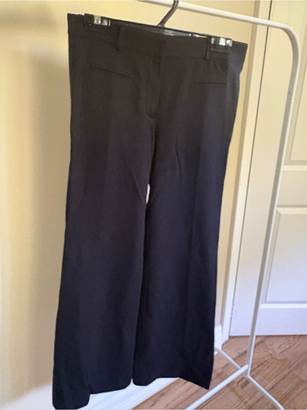 Made in Canada Teenflo Black Wide-Leg Dress Pants